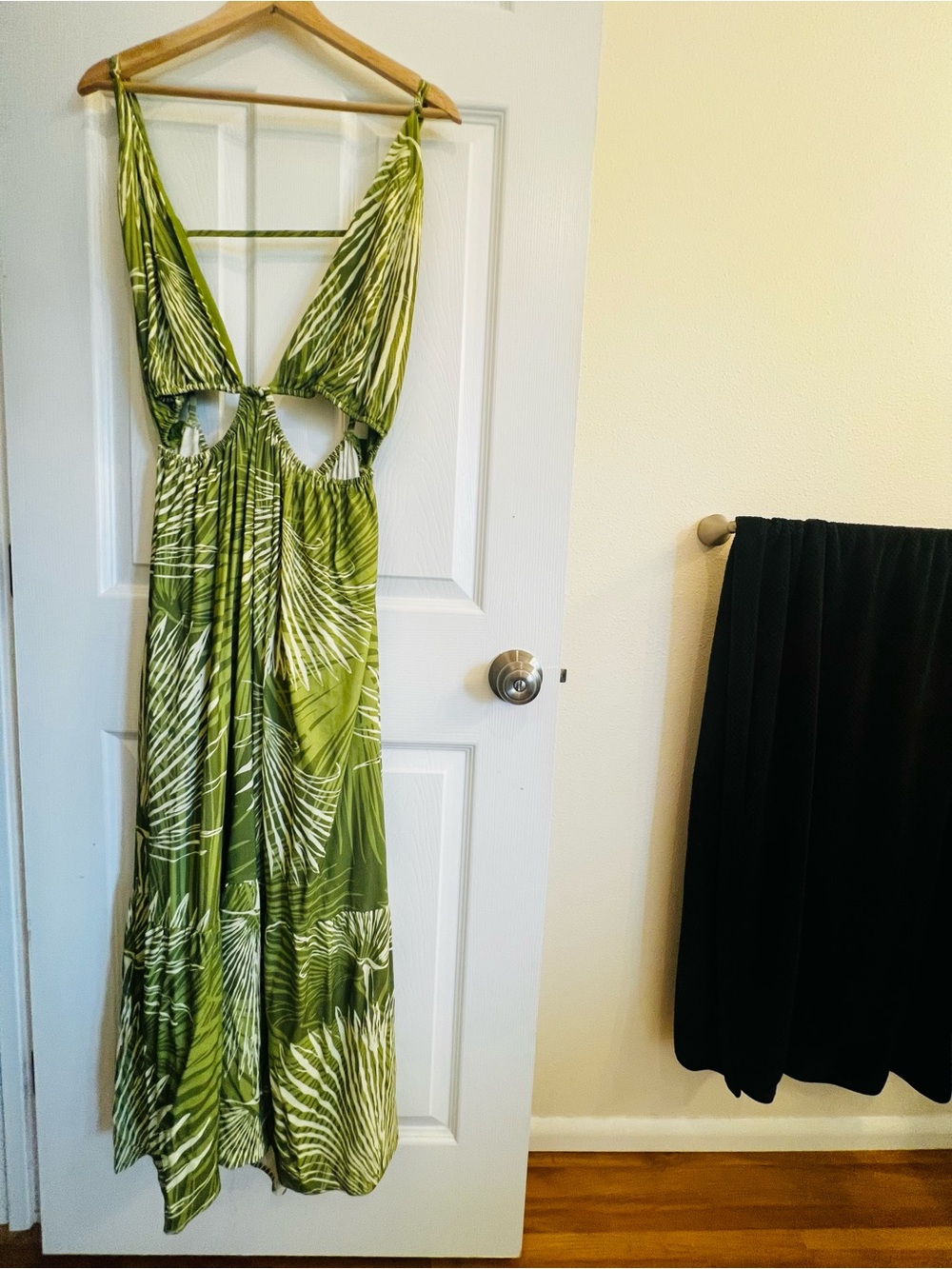 Green Tropical Cutout Maxi Dress - Women Intimates & Sleepwear